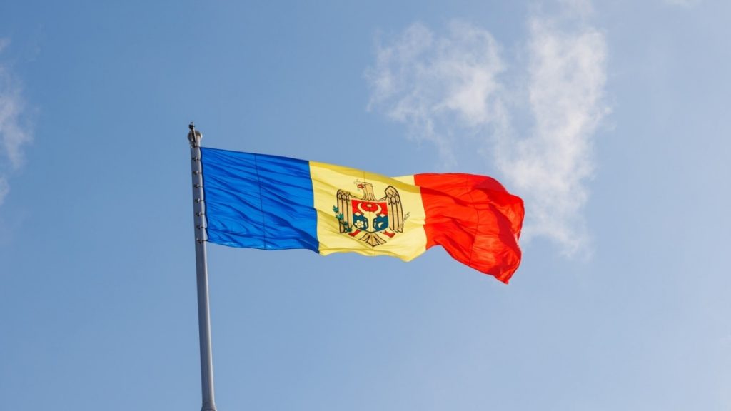 01000000 c0a8 0242 7bd3 08db4718b07b w1200 r1