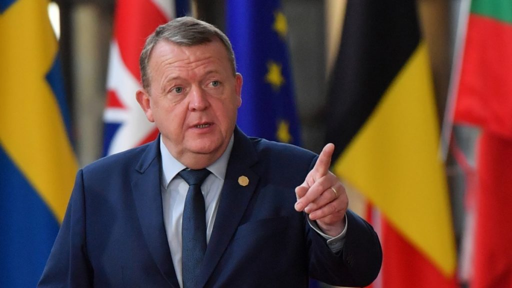 DD7B249A 262B 4FAE AD90 6D9C81839D20 w1200 r1