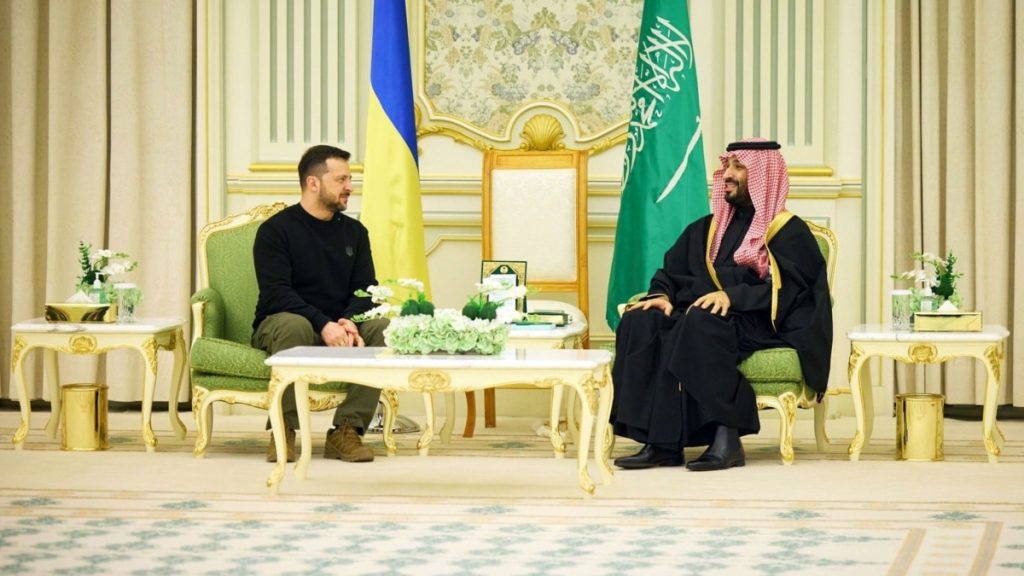 01000000 0a00 0242 087a 08dc37e2849b w1200 r1