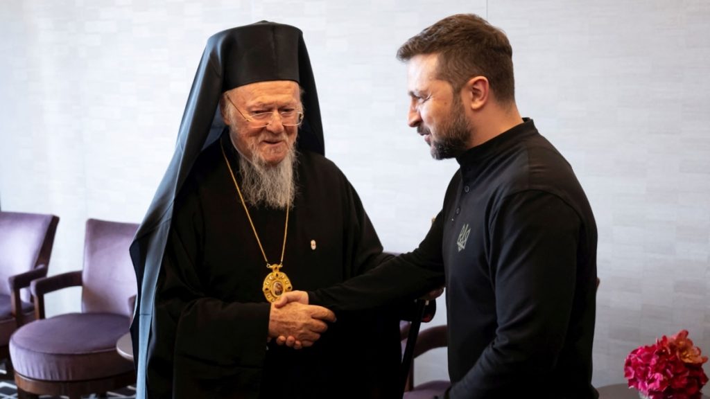 01000000 0aff 0242 0de7 08dc8e1286d1 w1200 r1