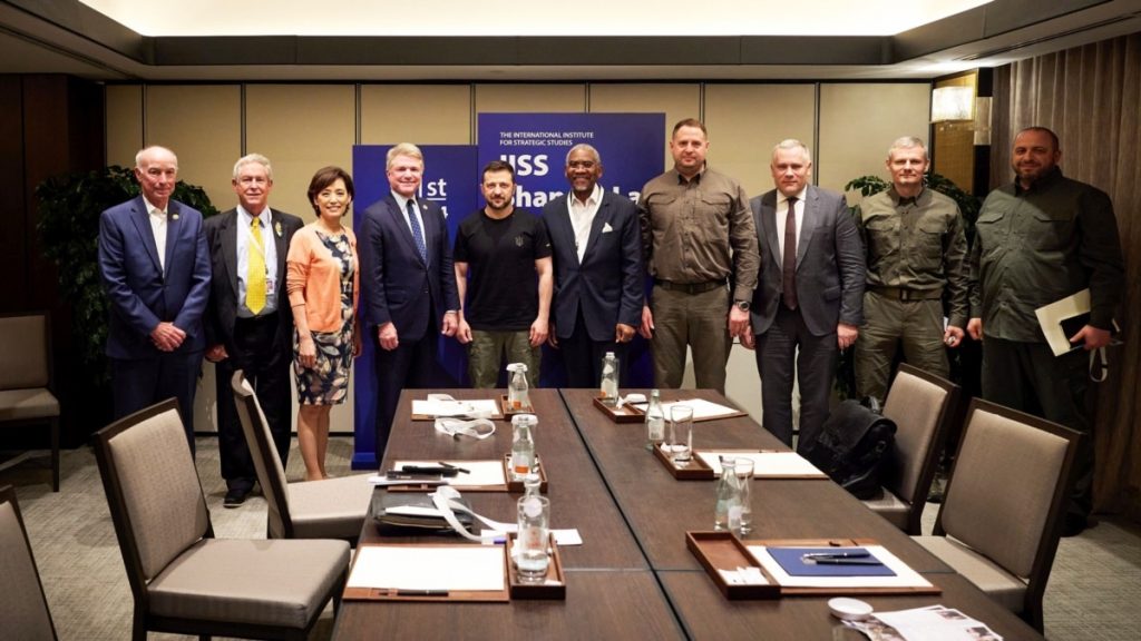 01000000 0aff 0242 89fc 08dc82662276 w1200 r1