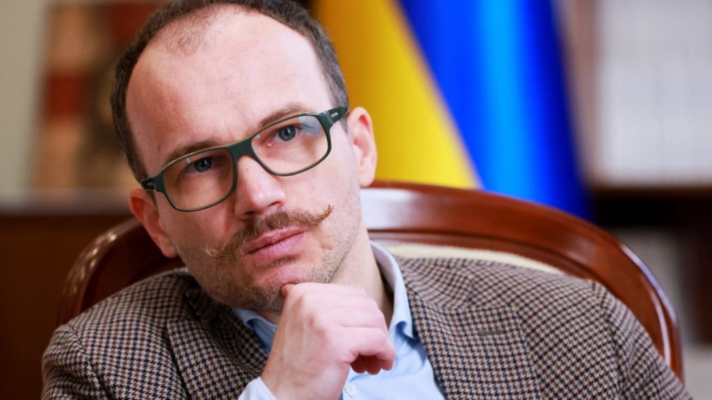 01000000 0aff 0242 d8ac 08dbd52e882f cx0 cy3 cw0 w1200 r1