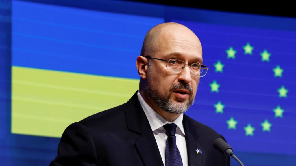 0ADCF273 365B 41C9 89CA F5C141B3ABA1 w1200 r1