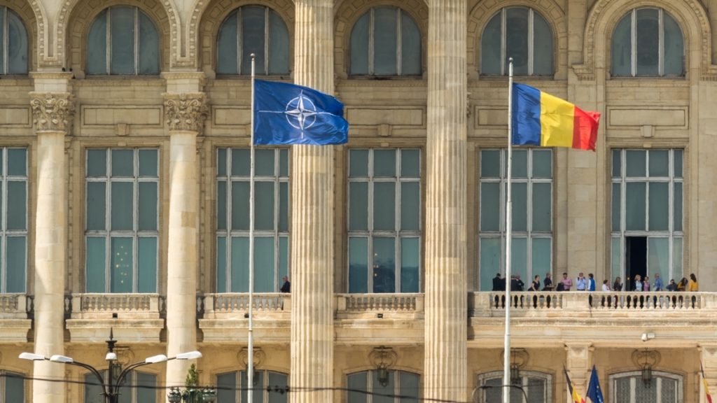 DD4D3467 AF2C 4A97 90FE BA75CA658909 cx0 cy0 cw69 w1200 r1