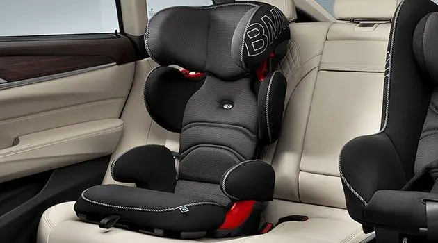 Штрафи за перевезення дитини без автокрісла