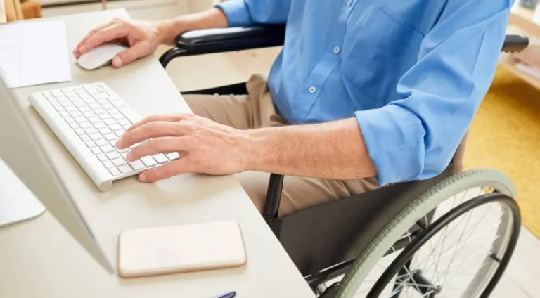 Компенсація за облаштування робочого місця особи з інвалідністю