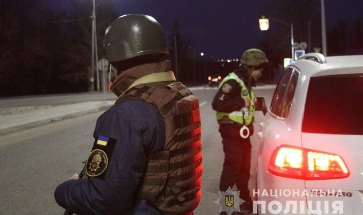 Кабмін хоче посилити відповідальність за порушення комендантської години