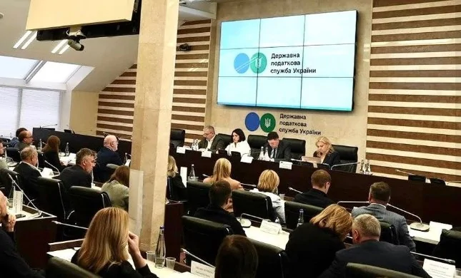 Зустрічі ДПС та бізнес-асоціацій, фото з сторінки ДПС