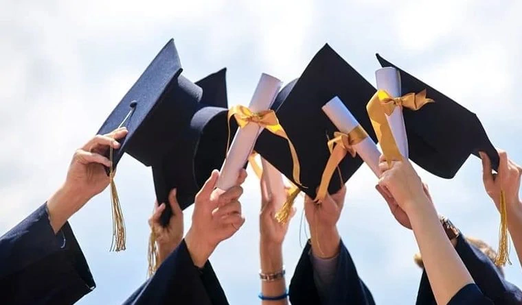 Студенти, право на відстрочку